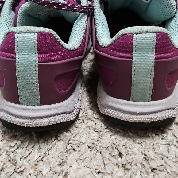 VGUC Merrell Girl's Altalight Hiking Shoes Berry Purple Gray - Picture 4 of 9